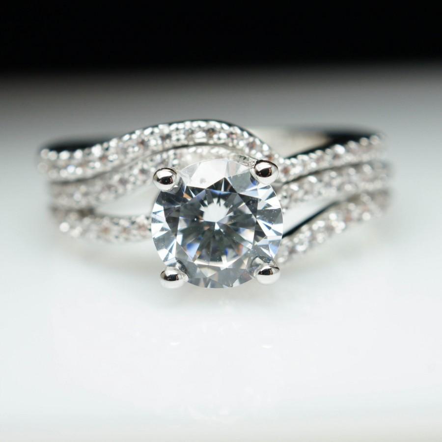 Hochzeit - Diamond Swirl Diamond Solitaire Engagement Ring & Matching Wedding Band Complete Bridal Set Engagement Set