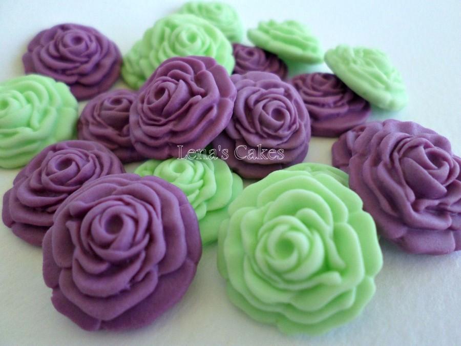Hochzeit - Edible Wedding Favor Candy Cupcake Cake Fondant Topper Sugar Flower Gumpaste Rose Wedding Cake Green Purple Baptism Christening - set 50
