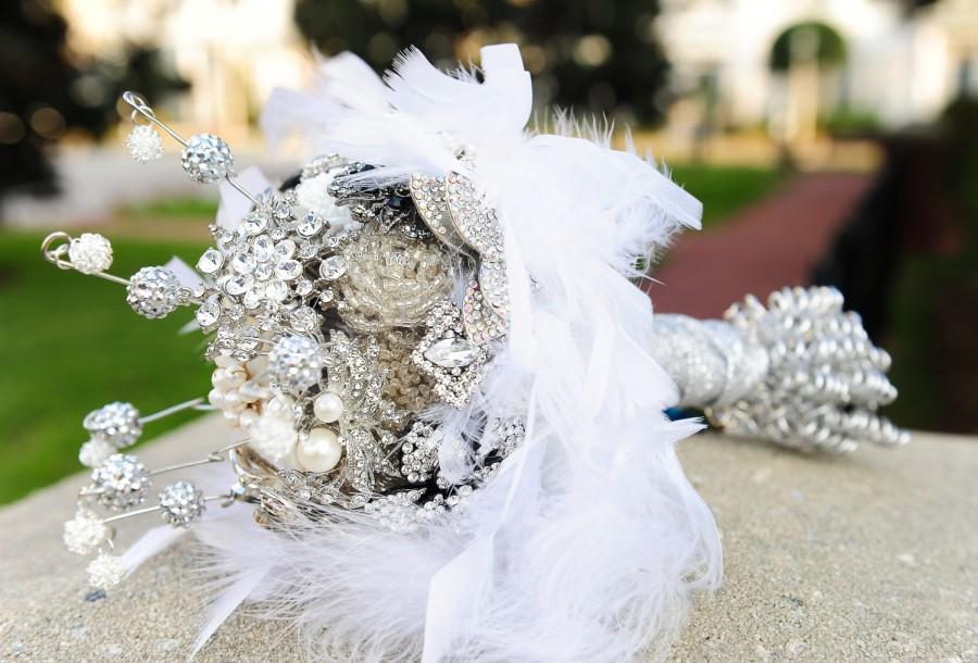 Hochzeit - Crystal jewelry bridal bouquet with porcelain I do button