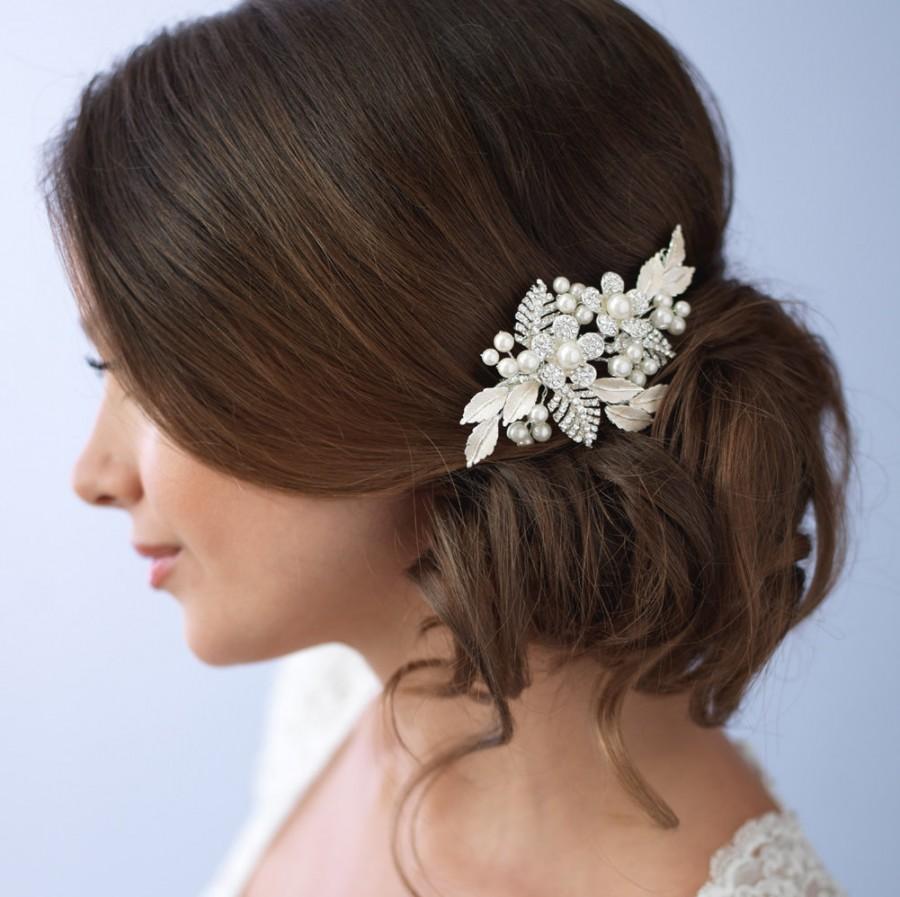 زفاف - Flower Hair Comb, Pearl Bridal Hair Comb, Bridal Accessories, Floral Comb Accessories, Floral Hair Comb, Silver Wedding Hair Comb ~TC-2233