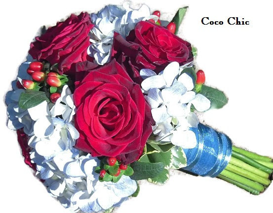 Свадьба - Summer Wedding Bouquet, Bridal Bouquet, Red Roses and Hydrangea Flowers Bouquet, Brooch, Red bouquet sets, available Corsages, Boutoneere