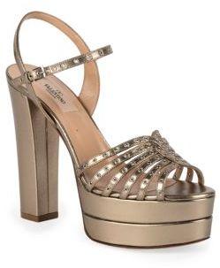 Mariage - Valentino Love Latch Grommeted Metallic Leather Platform Sandals
