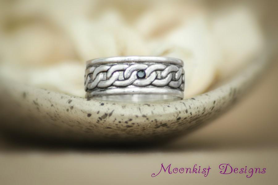 زفاف - Wide Men's Engagement Ring with Inset Gemstone in Sterling - Silver Unisex Chain Pattern Wedding Band - Linked Anniversary Bridal Ring