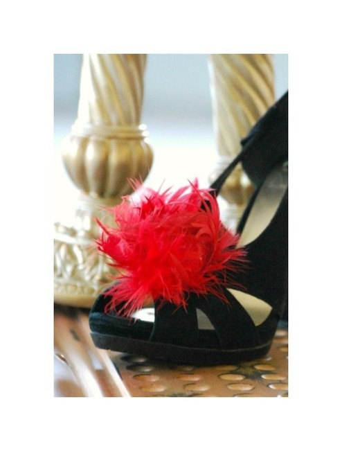 Mariage - Bridal Shoe Clips Ruby Red Feather Puff. Couture Bride Feminine Bridesmaid Party, Spring Statement Glamourous Wedding Clip, Birthday Fashion