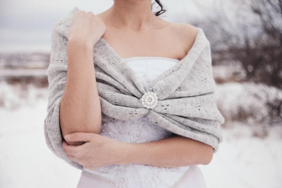 Hochzeit - Winter wedding, wedding shawl, bridal shawl, wedding accessories, bridal accessories, bridesmaid gift, accessories, knitted shawl, handmade