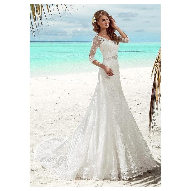 Свадьба - Gorgeous Tulle V-neck Neckline Natural Waistline Trumpt Wedding Dress - overpinks.com