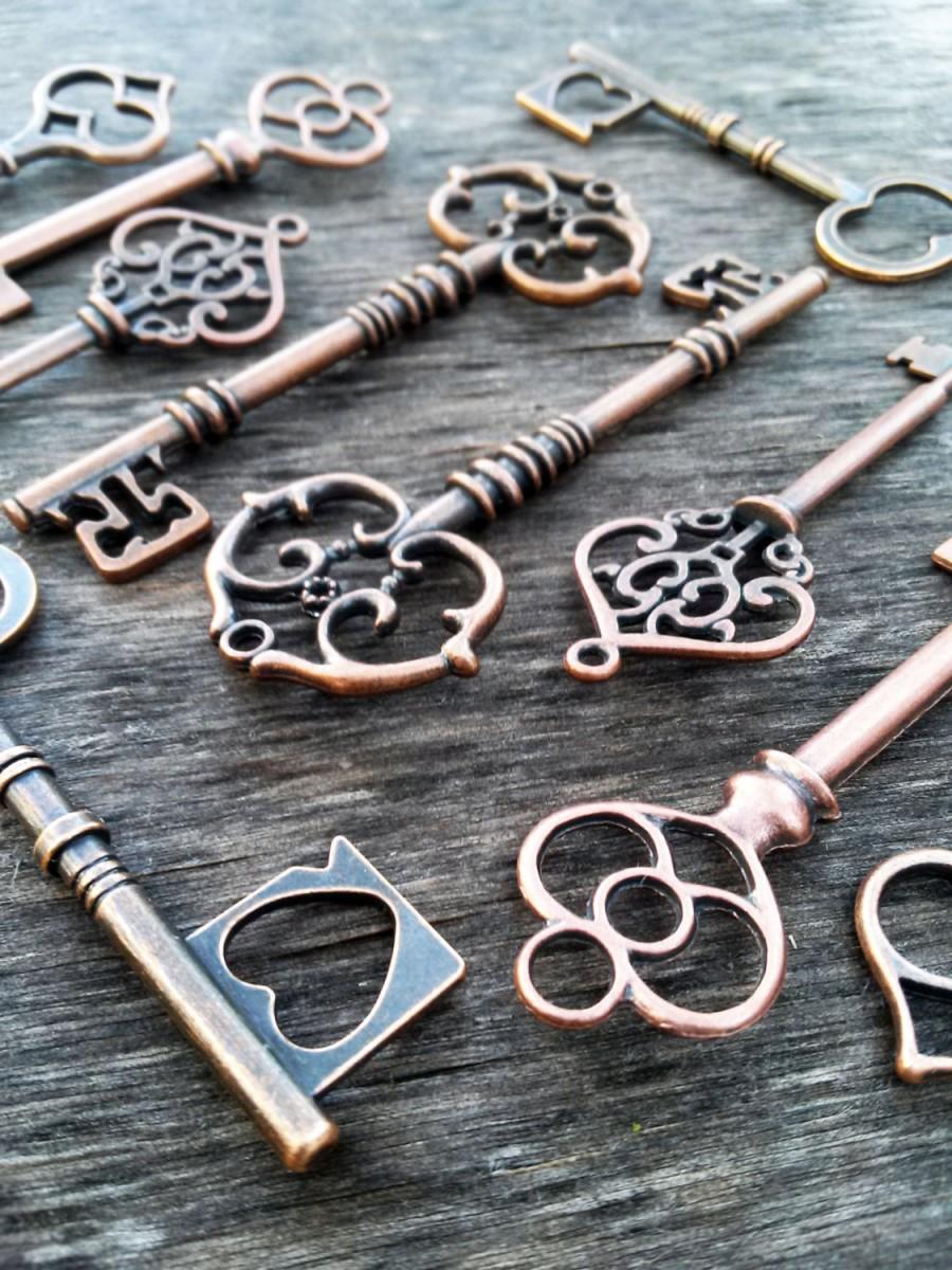 Mariage - Large Skeleton Keys Antiqued Copper 5 Pieces Assorted Steampunk Vintage Styles Mixed Set Wedding Decorations Favors Wholesale Lot