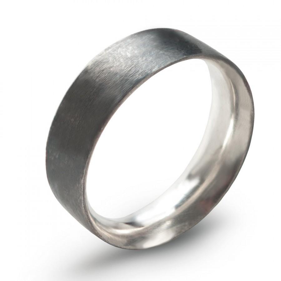 زفاف - Black Men's Silver Wedding Band Comfort Fit , Hand Forged 6 mm x 2 mm Sterling Silver Ring Oxidized ,Simple Sterling Minimalist Unisex Ring