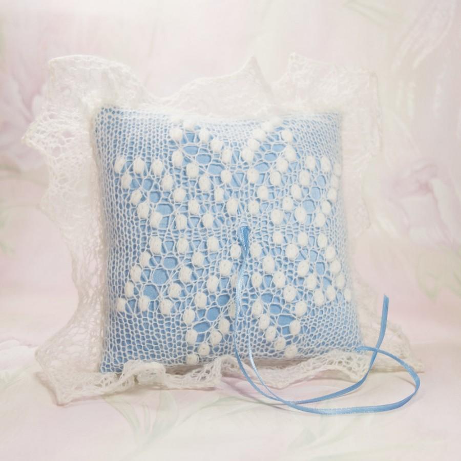 زفاف - Knitted Ring Cushion with White Lace (Eight Pointed Star Pattern) and Light Blue Pillow. Something Blue For Your Wedding