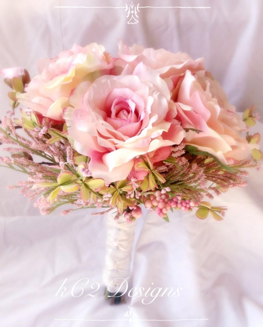 Hochzeit - Silk flower wedding bouquet. Silk bouquet. Bridal bouquet. YOUR COLORS. Pink bouquet Blush bouquet Magnolia 2016 wedding trends. rose quartz
