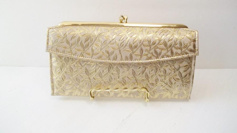 Hochzeit - Vintage Rolfs Wallet Clutch Ladie's Gold Leather Organizer Wallet Zipper Pocket, Checkbook Holder, Bill and Coin Compartments NEW Condition
