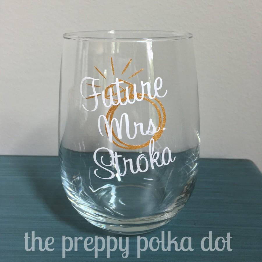Hochzeit - Future Mrs Personalized Stemless Wine Glass
