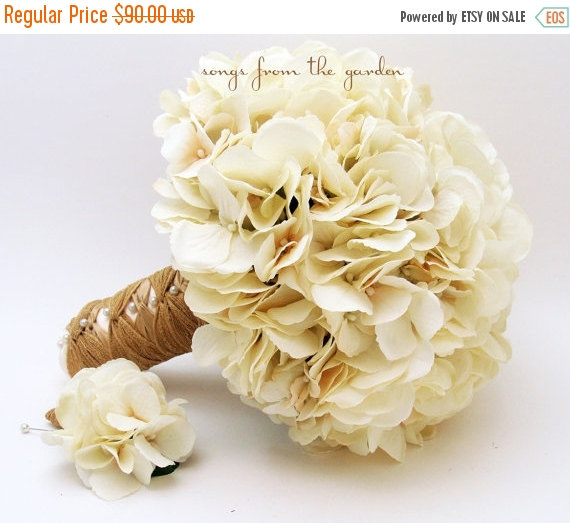 زفاف - Winter Sale Wedding Bouquet Cream Silk Hydrangea Groom's Boutonniere Rustic Vintage Silk Flower Bridal Bouquet Jute Ribbon - Ivory Silk Flow