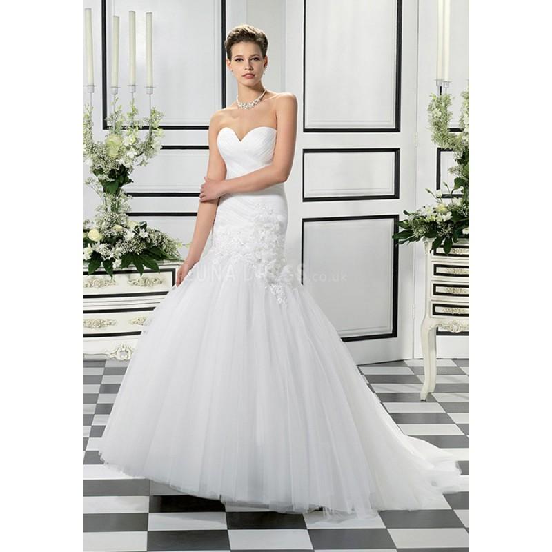 زفاف - Fit N Flare Sweetheart Tulle Floor Length Court Train Wedding Dress With Ruching - Compelling Wedding Dresses