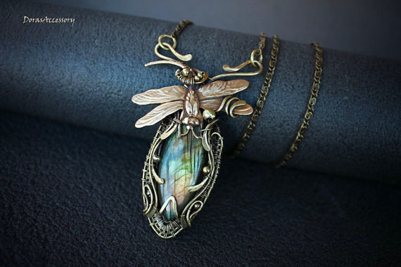 Hochzeit - Brass necklace with labradorite  - Wire wrapped necklace - labradorite necklace  - Unusual necklace for women- woman gift