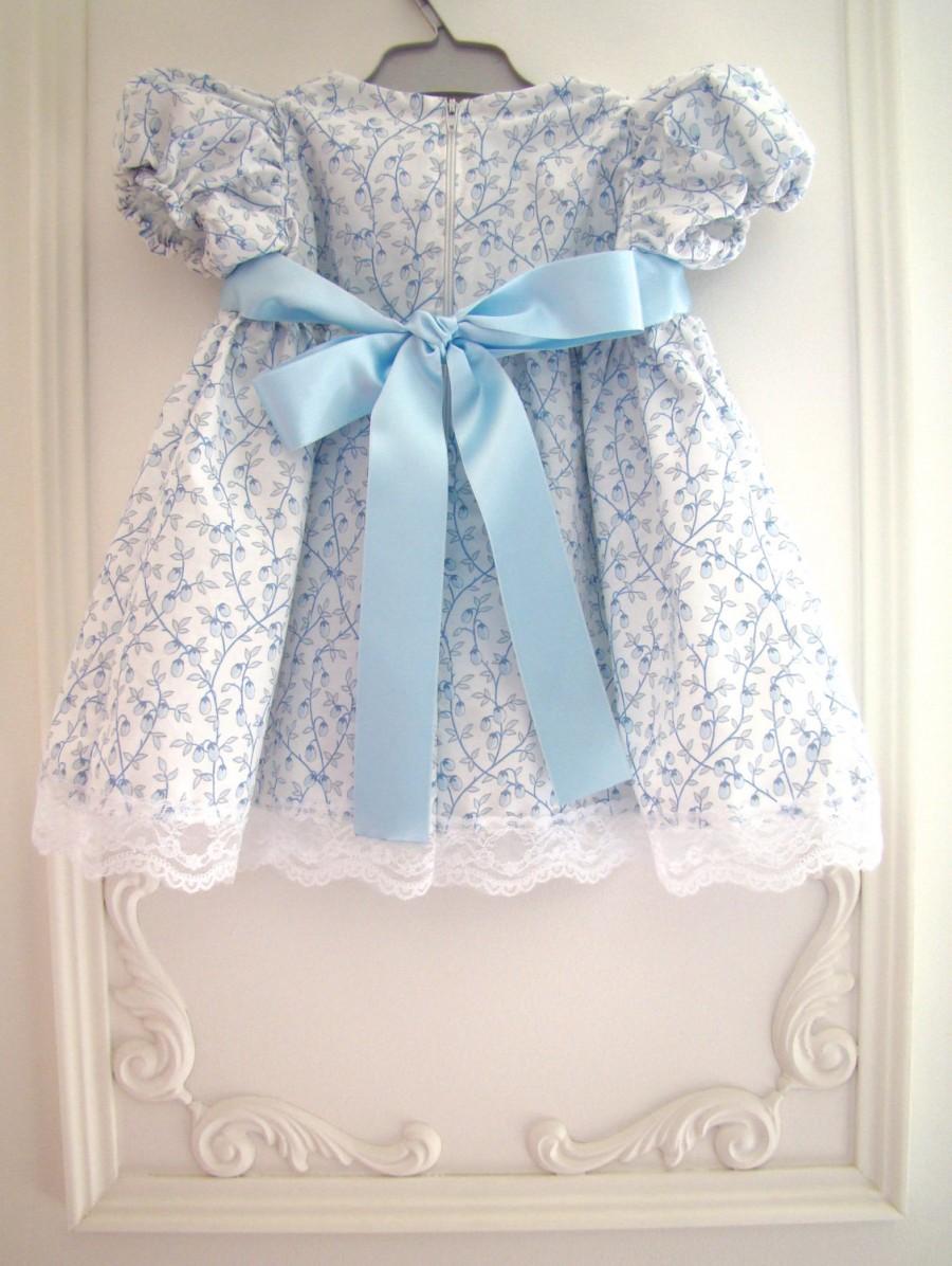Mariage - Baby white and blue ceremonial robe