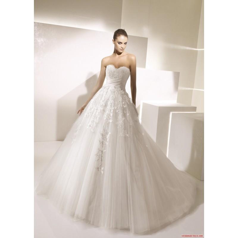 Wedding - La Sposa By Pronovias - Style Secreto - Junoesque Wedding Dresses