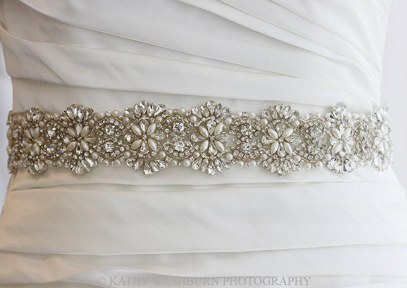 Mariage - BACK in stock - Luxurious Bridal crystal pearl sash, bridal crystal pearl belt sash, crystal wedding pearl belt - Katerina