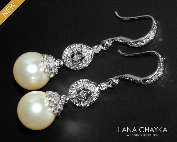 Mariage - Bridal Chandelier Pearl Earrings Swarovski 10mm Pearl Earrings Ivory Pearl Bridal Earrings Wedding Pearl Earrings Bridal CZ Pearl Earrings