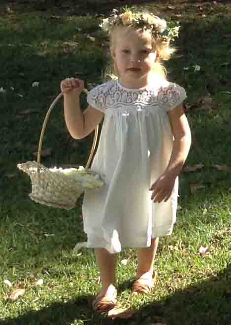 Mariage - Awesome Flower Girl Dress Pattern, Lace flower girl dress, rustic flower girl dress, wedding, country flower girl dress, capped sleeve