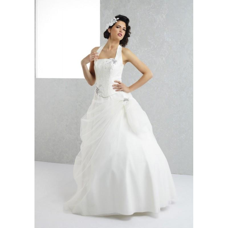 Wedding - Pia Benelli, Amazone ecrue - Superbes robes de mariée pas cher 