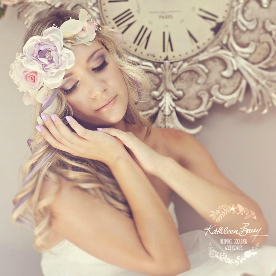 زفاف - Pastel flower garland crown - Wedding  hair accessories colours to order. Ombre pastel shades STYLE: Kathrijn