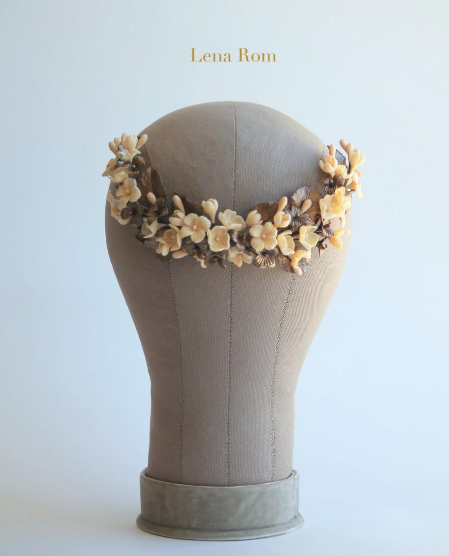 Wedding - Blossoms bridal headpiece. Bridal headpiece. Floral crown. Wedding headpiece. Back headpiece. MOD563 bridal Crown