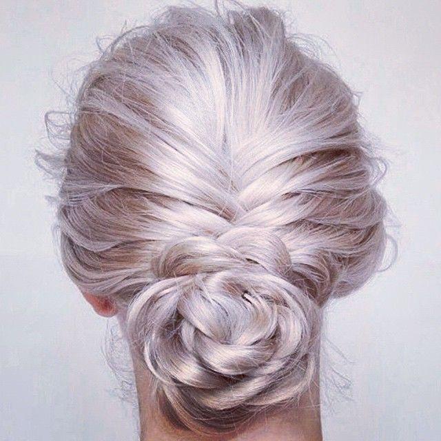 Mariage - Realhair On Instagram: “Need Hair Up Inspiration   A Stylist Who Can Create It?  Is Where You Need To Be. We're Open  And  To Make Your…”