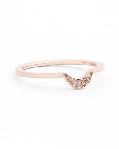 Hochzeit - 'Tiny New Moon' Diamond Ring