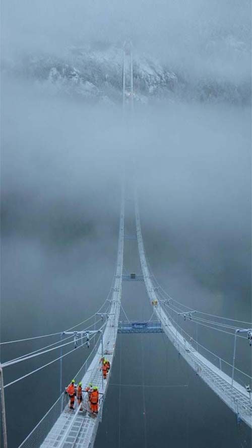 زفاف - The Norway Sky Bridge
