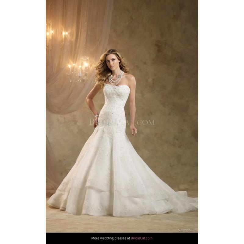 Hochzeit - Mon Cheri Kathy Ireland KI1320 - Tranquility - Fantastische Brautkleider