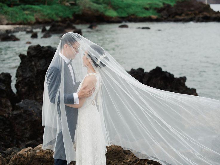 Hochzeit - Lush Oceanfront Wedding: Elsie   Shaowei