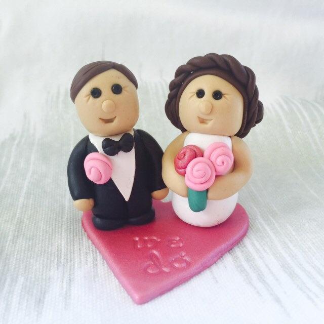 Mariage - We Do! Bride and Groom Cupcake Topper, Just Married Memento, Mr. & Mrs. Wedding Keepsake