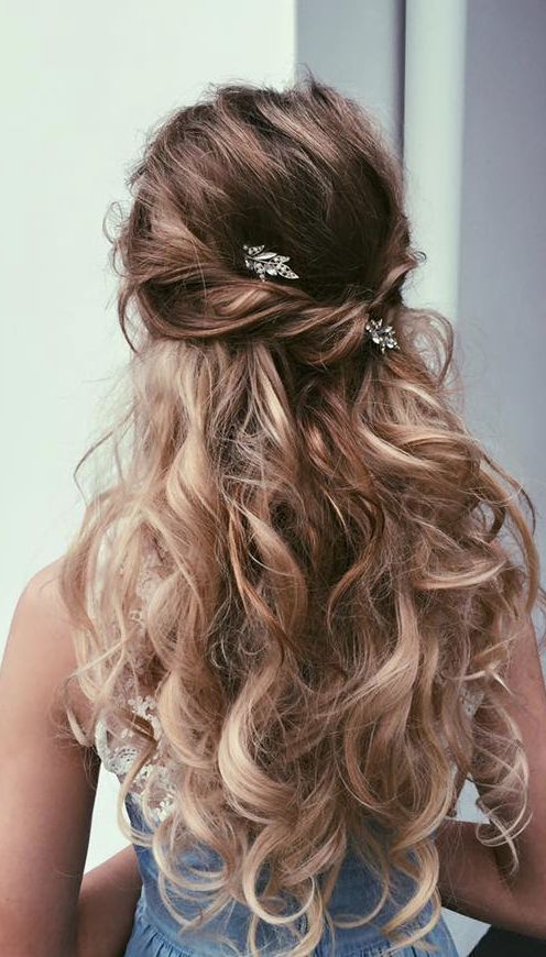 Hochzeit - Amazingly Pretty Bridal Hairstyle Inspirations