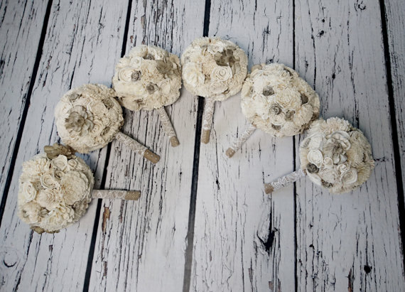 Свадьба - SET OF 6 Small cream rustic wedding BOUQUETS Ivory Flowers, Burlap Handle, Flower girl, Bridesmaids, sola roses vintage wedding small toss