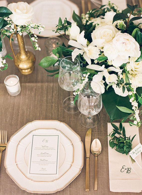 Wedding - Gold And White Wedding Decor