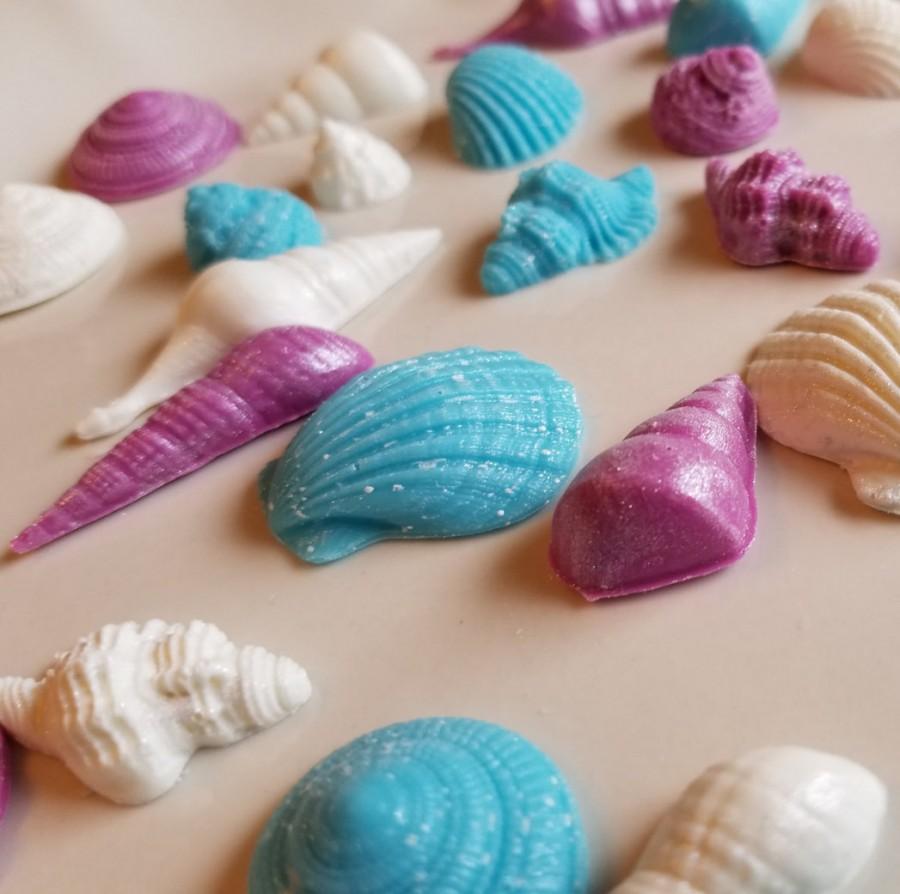 Wedding - Edible Seashell Decorations (20 pieces)