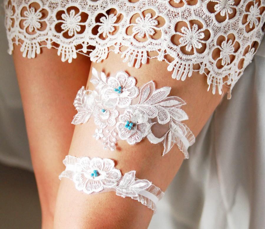 Hochzeit - Wedding Garter Bridal Garter Lace Garter - Something Blue Garter Set - Rustic Garter Bohemian Garter Flower Garter Ivory Floral Garter