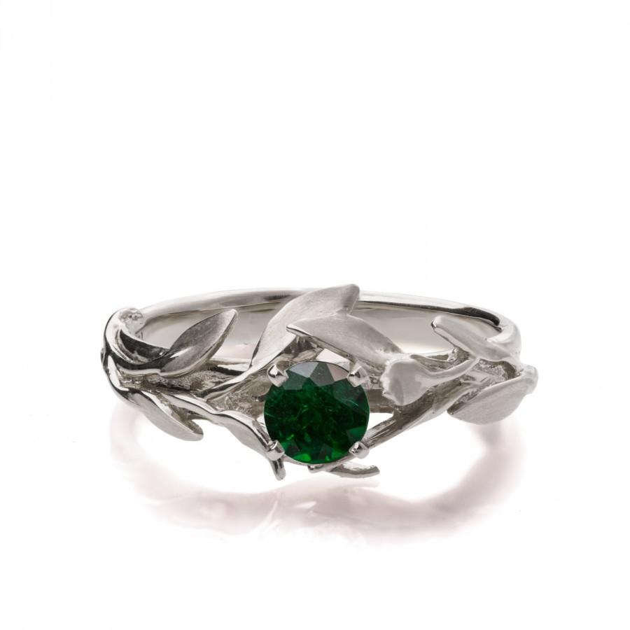 زفاف - Leaves Engagement Ring No.4 - 18K White Gold and Emerald engagement ring, engagement ring, leaf ring, antique, May Birthstone, vintage