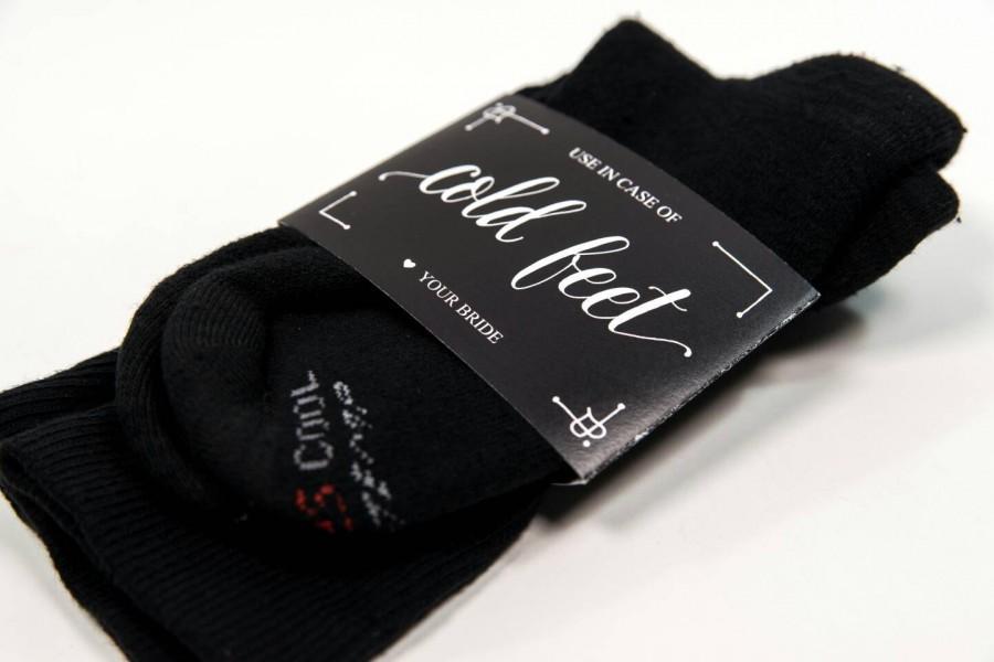 زفاف - Cold Feet Sock Wrapper