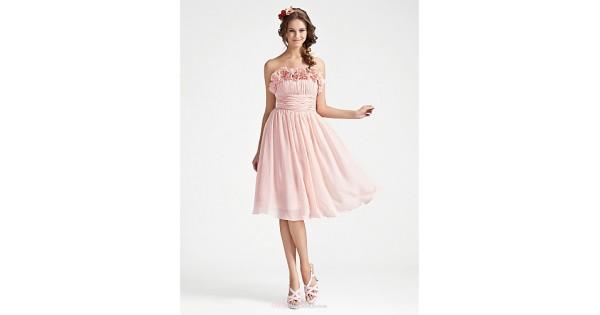 Mariage - A-line Strapless Knee-length Chiffon Bridesmaid Dress With Flower