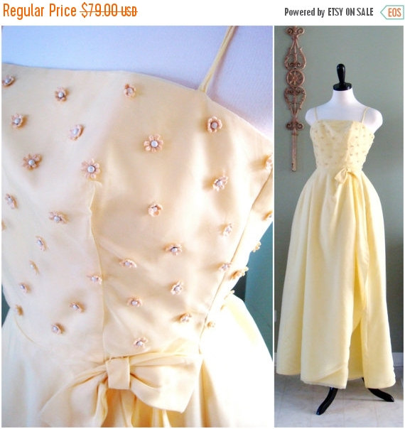 زفاف - DRESS SALE Vintage Yellow Formal Gown, 1960s Yellow Bridesmaid Dress Young Cosmopolitans Best and Co., Yellow Floral Party Dress