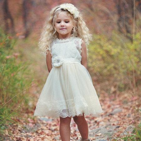 Hochzeit - Flower girl dress, lace flower girl dress, country flower girl dress, rustic flower girl dress, baby dress, ivory lace dress, easter dress.