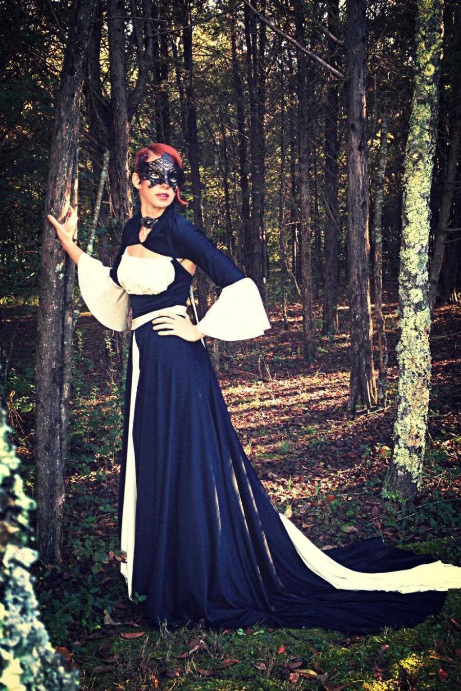 Wedding - The Non-Traditional Wedding Gown -- Steampunk, Renaissance, Gothic inspired wedding or formal dress with train -- 250 colors