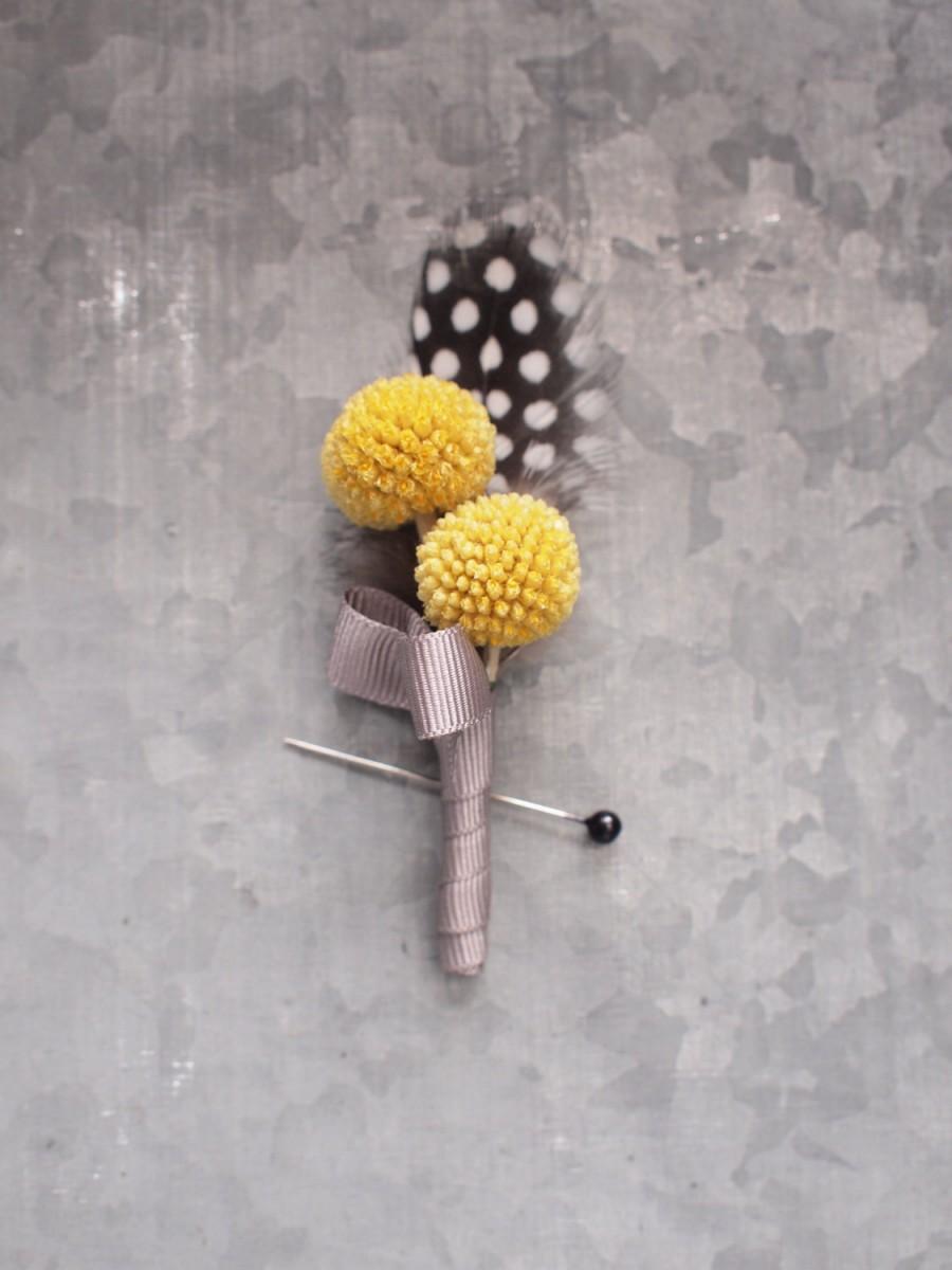 Hochzeit - Craspedia and feather Boutonniere, groom groomsman wedding buttonhole, natural keepsake yellow and grey