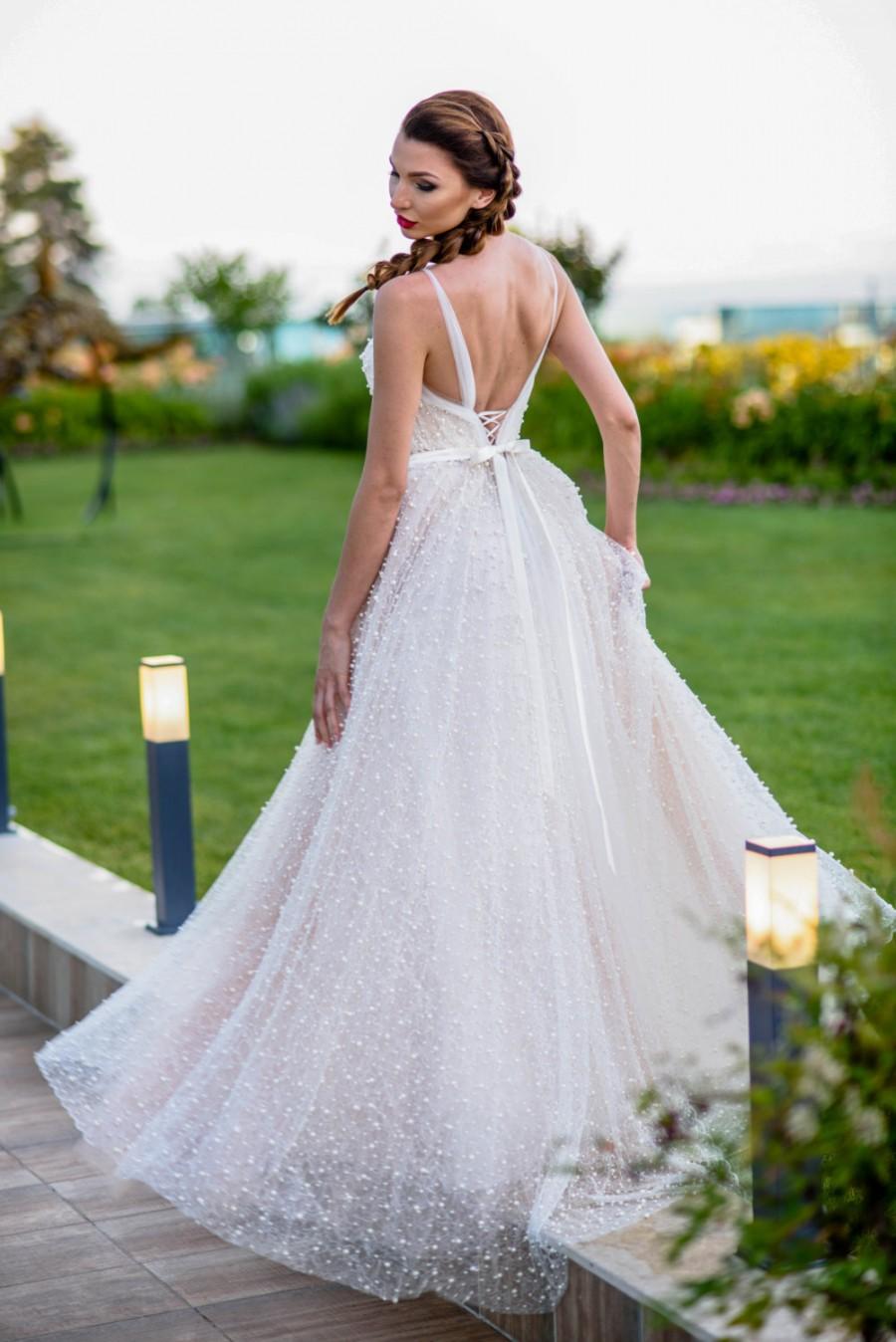 Свадьба - Boho chic wedding dress with pearls, Princess wedding dress in pale pink, Romantic wedding gown dress for garden, Boho bridal dress or gown
