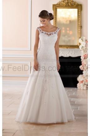 Hochzeit - Stella York Floral Lace Wedding Dress Style 6427