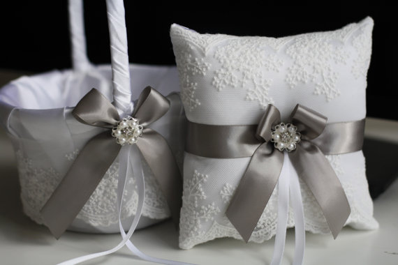 Hochzeit - Gray Bearer Pillow & Lace Wedding Basket, off-white Gray wedding Flower Girl Basket   Ring Bearer Pillow, Gray Lace Bearer pillow basket set
