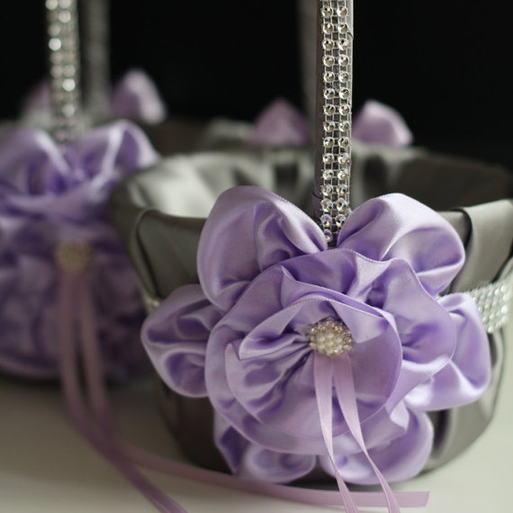 Mariage - Gray Violet Wedding Basket & Ring Bearer Pillow  Lilac Flower Girl Basket   Wedding Ring Pillow  Wedding Petals Basket   Gray Ring Holder
