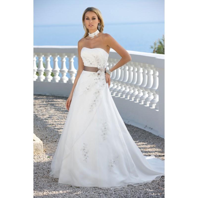 Wedding - Ladybird - 33047 - 2013 - Glamorous Wedding Dresses
